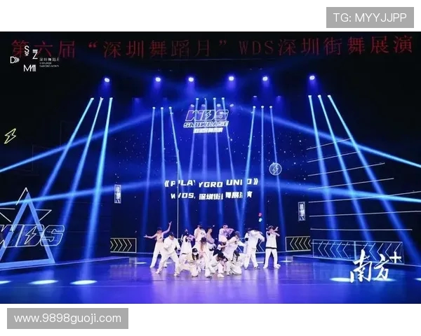 深圳街舞队的技术揭秘:街舞巨献背后的热情与创新 深圳街舞队的技术揭秘:街舞巨献背后的热情与创新